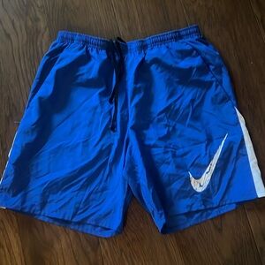 Nike Men’s Medium Blue Dri-Fit workout athletic shorts